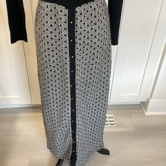 Holiday Knitwear Toronto Knit Dress - Picture 3 of 15